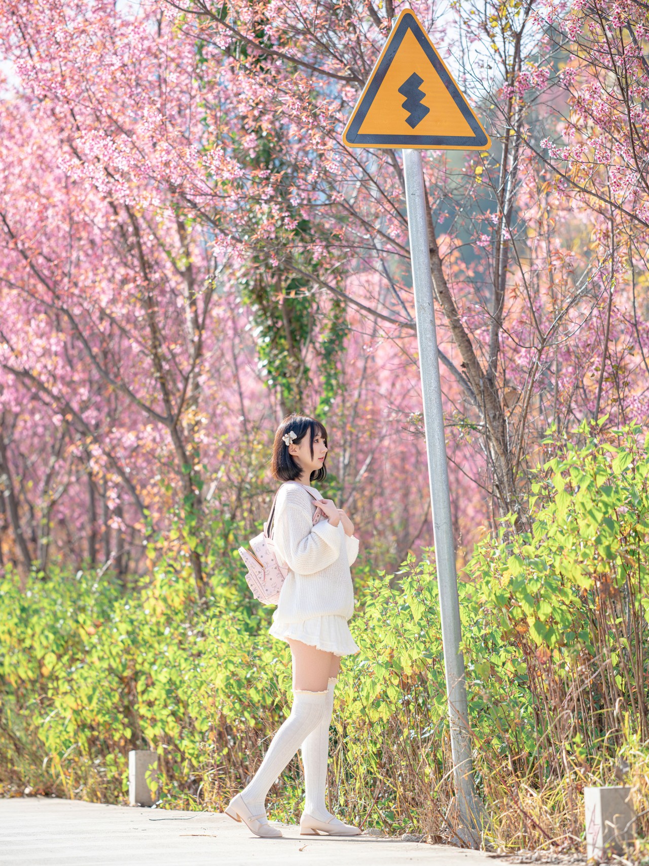 nagisa 魔物喵《樱花树下》写真，清新优雅的气质美女插图7