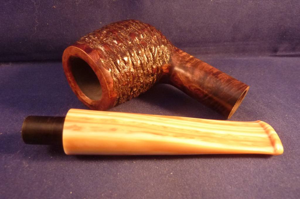 67C76F85-F613-421B-9B46-BA1C8E0385A8