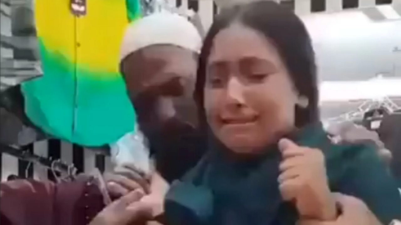 Menor es obligada por sus padres a casarse con un hombre de 40 años (VIDEO)