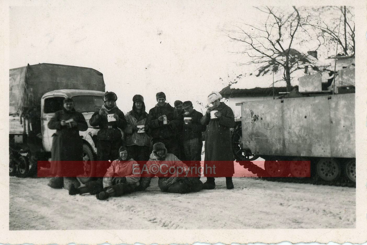 Tank Sturmartillerie Russland Winterkampf Schürt