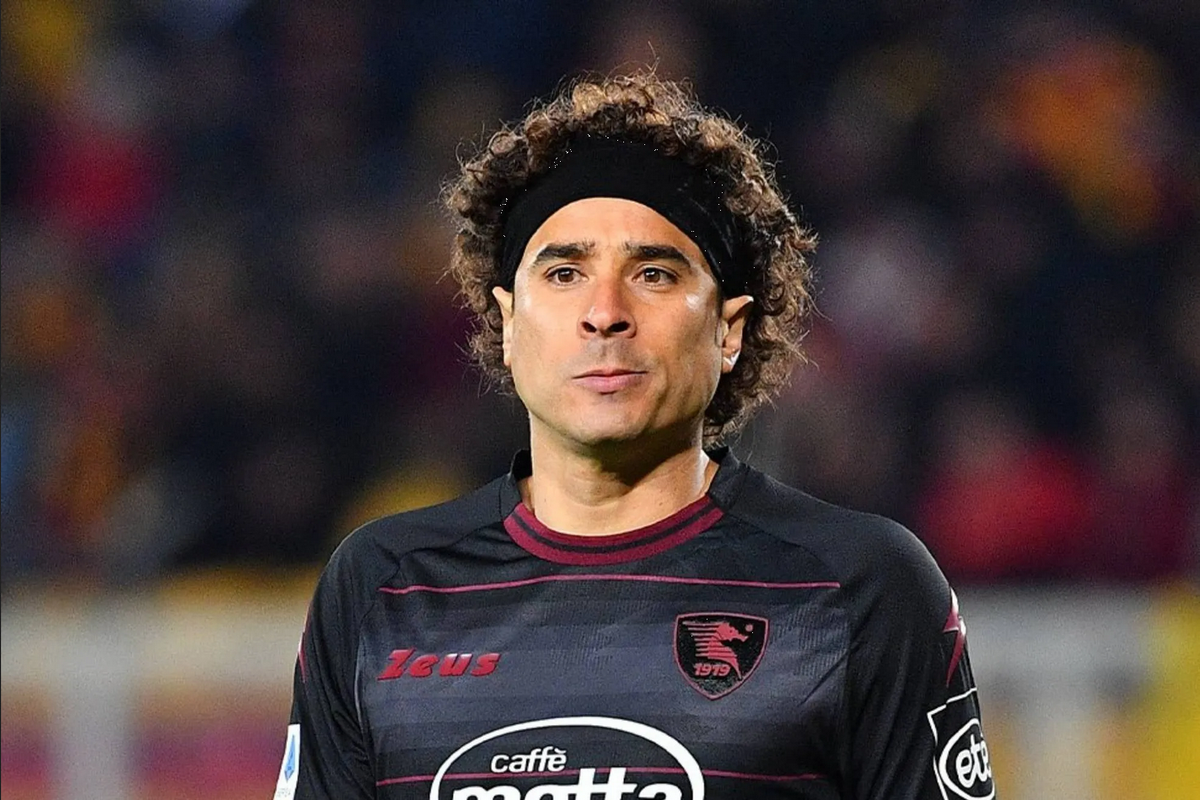 Memo Ochoa no juega y el Salernitana gana su primer partido de la campaña