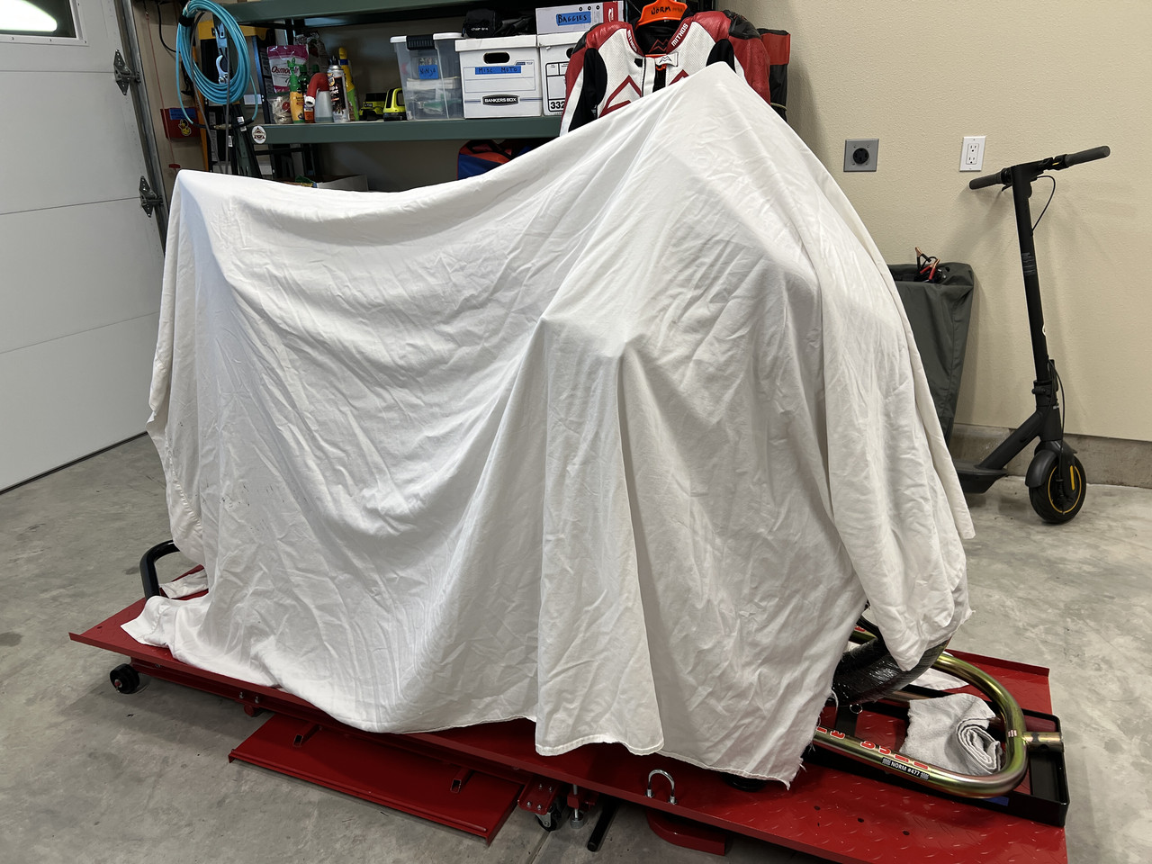 81E40A85 8269 4561 907E 20B7D402F78C