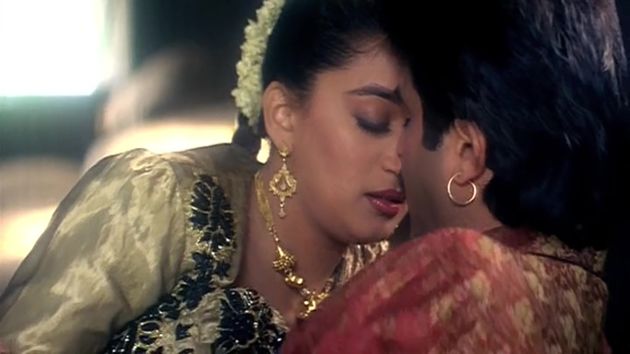 vlcsnap-2021-11-19-01h06m18s465