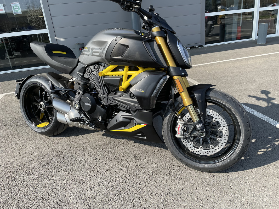 D8A42761-A864-484D-89A8-2CBFFE82959E