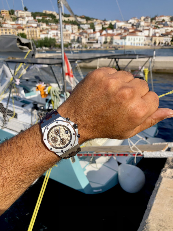 E144AA52-90F4-4C04-B671-60F43EDD1644