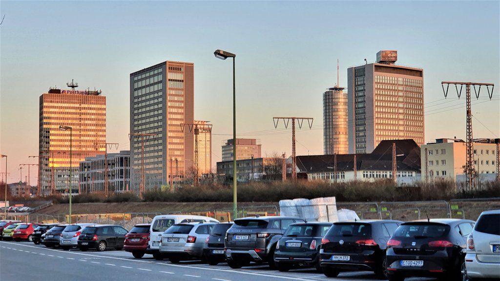 2022-03-02-essen-skyline-westansicht-hh-1.jpg