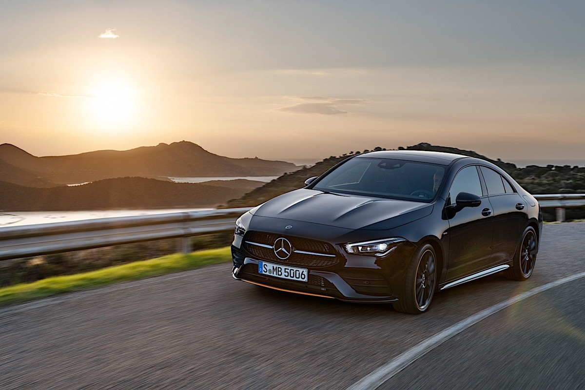 2020 Mercedes-Benz CLA Coupé (23)