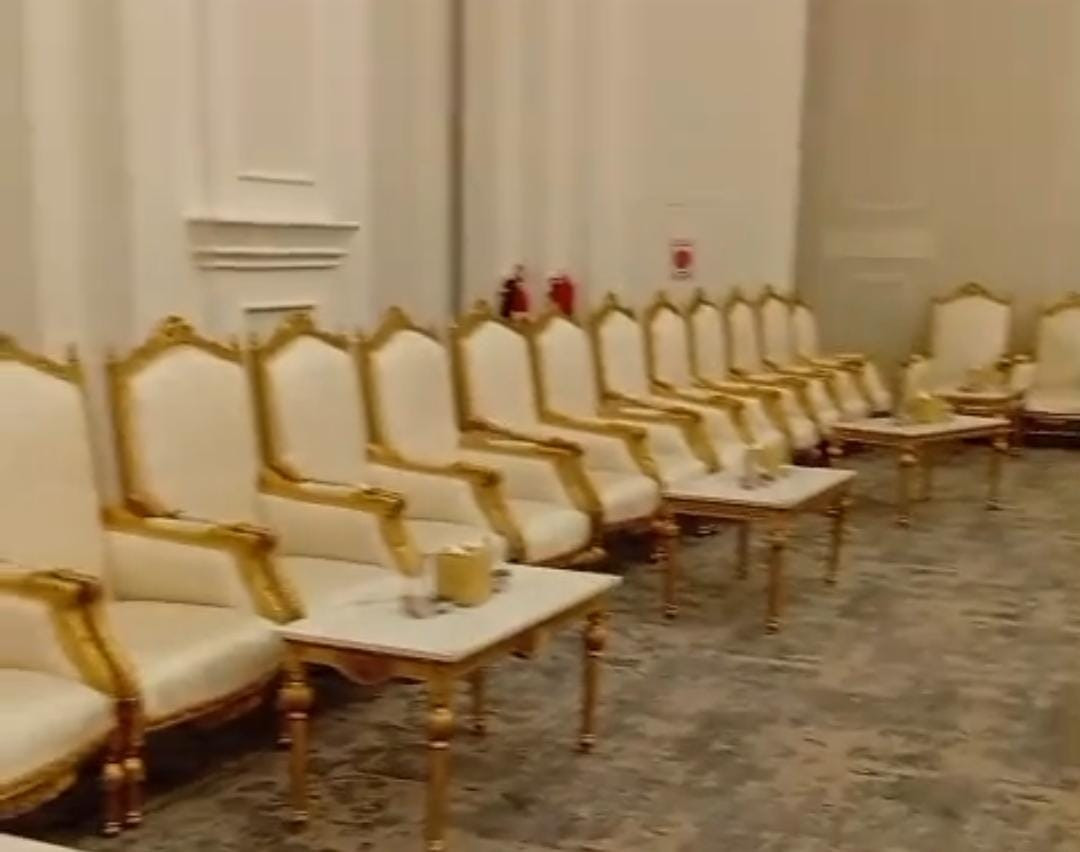 جلسة عربية