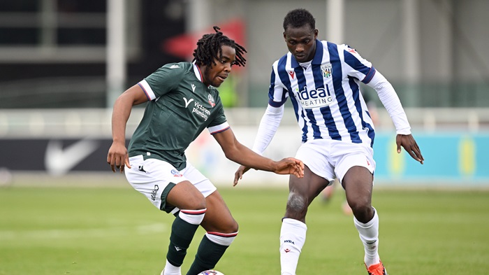 Huddersfield Town vs Bolton, 02h00 ngày 17/10