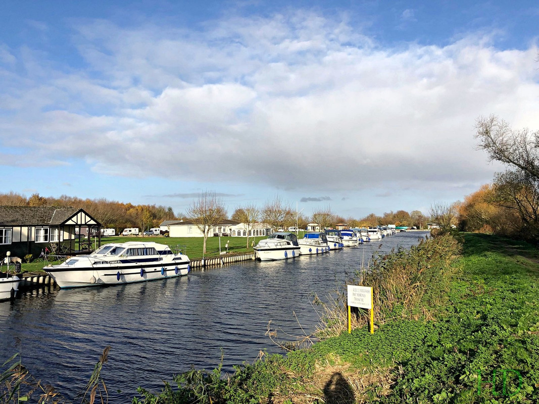 boats-waterbeach-HD.jpg