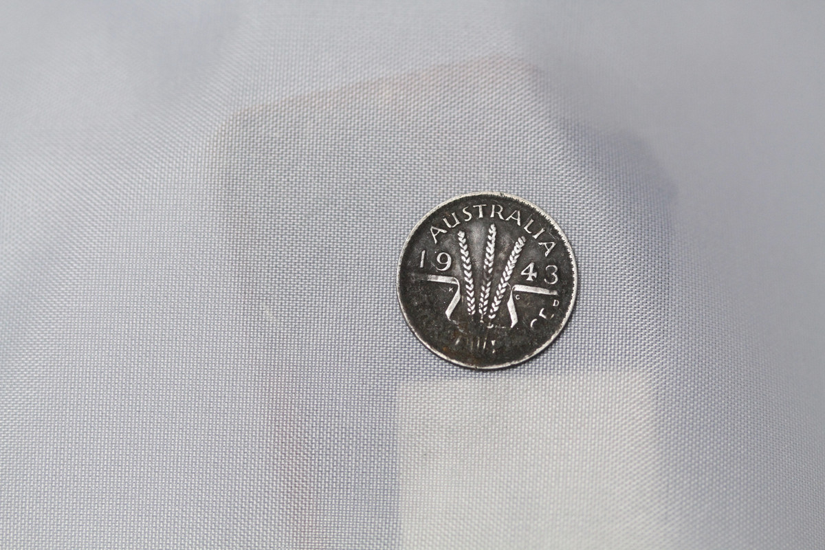 Help-Required-With-Pre-Decimal-Australian-And-British-Coins