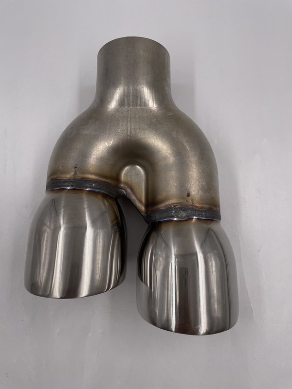 DIFFERENT TRENDS DUAL 3" WALL ANGLE TIP EXHAUST TIP DT-24096L