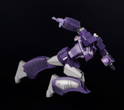Flame-Toys-Furai-Model-G1-Shockwave-13