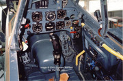 https://i.postimg.cc/xk93PrFm/109-G-cockpit.jpg