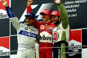 TEMPORADA - Temporada 2001 de Fórmula 1 - Pagina 2 F1-spanish-gp-2001-the-podium-juan-pablo-montoya-michael-schumacher-and-jacques-villeneuve-1