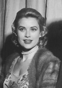 Grace-Kelly-md45