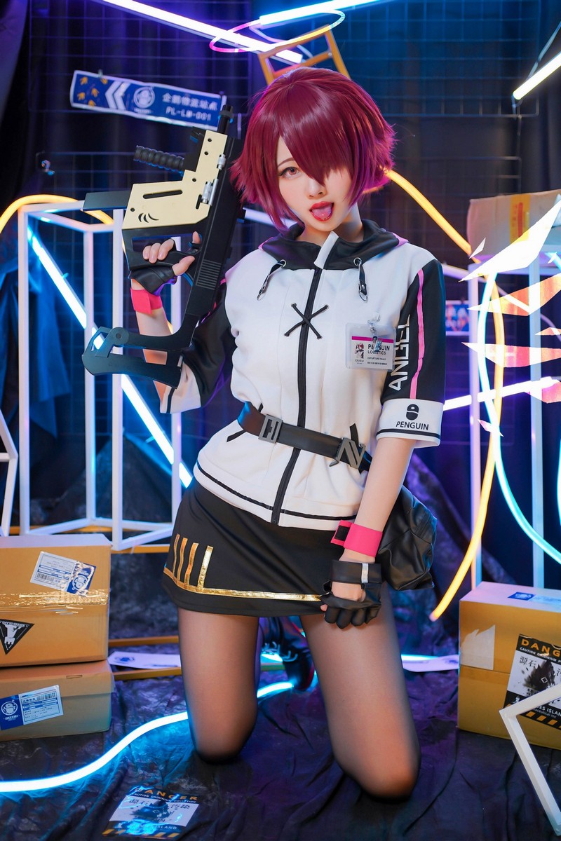 Arty亚缇 Exusiai Cosplay (Arknights)【30P｜44.2MB】插图6