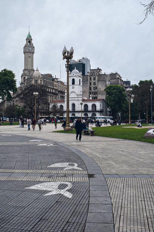 В джазе только девушки или аргентинско-бразильский калейдоскоп В джазе только девушки или аргентинско-бразильский калейдоскоп