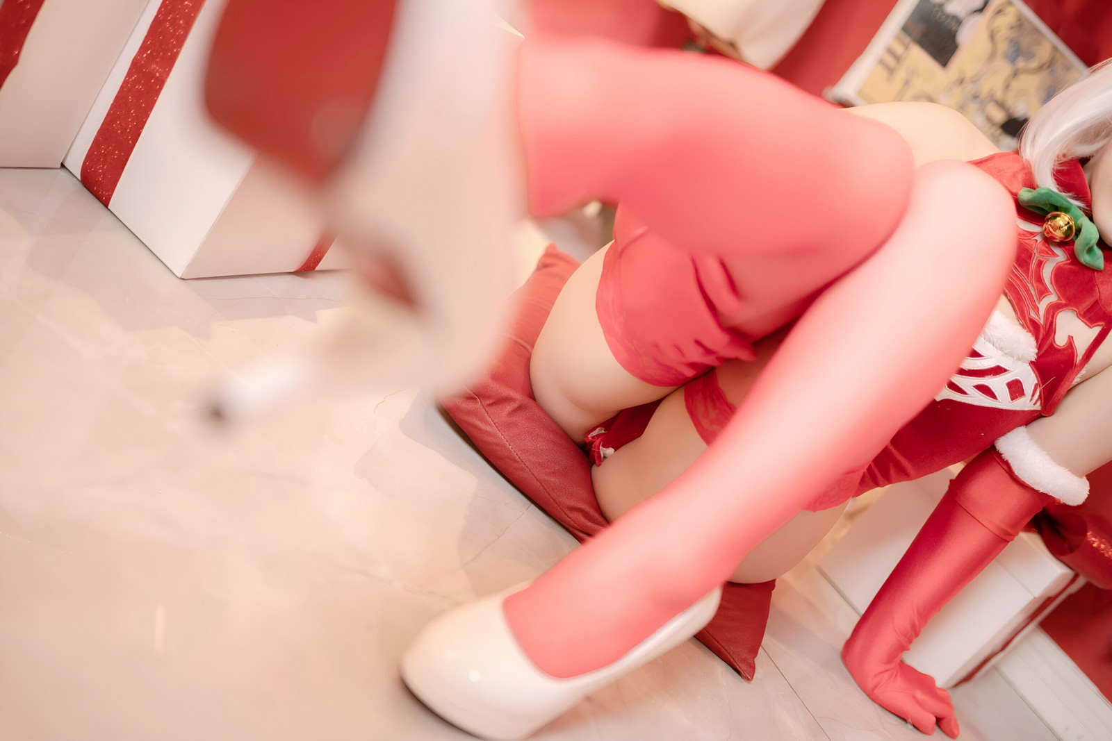 Bangni邦尼 – 圣诞尼尔 红裙御姐 Cosplay 写真集（132P-3V-966MB）插图8