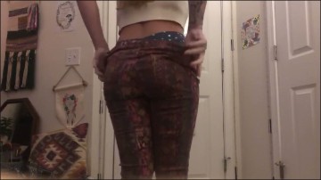 [Image: Voyeur58595110220.jpg]