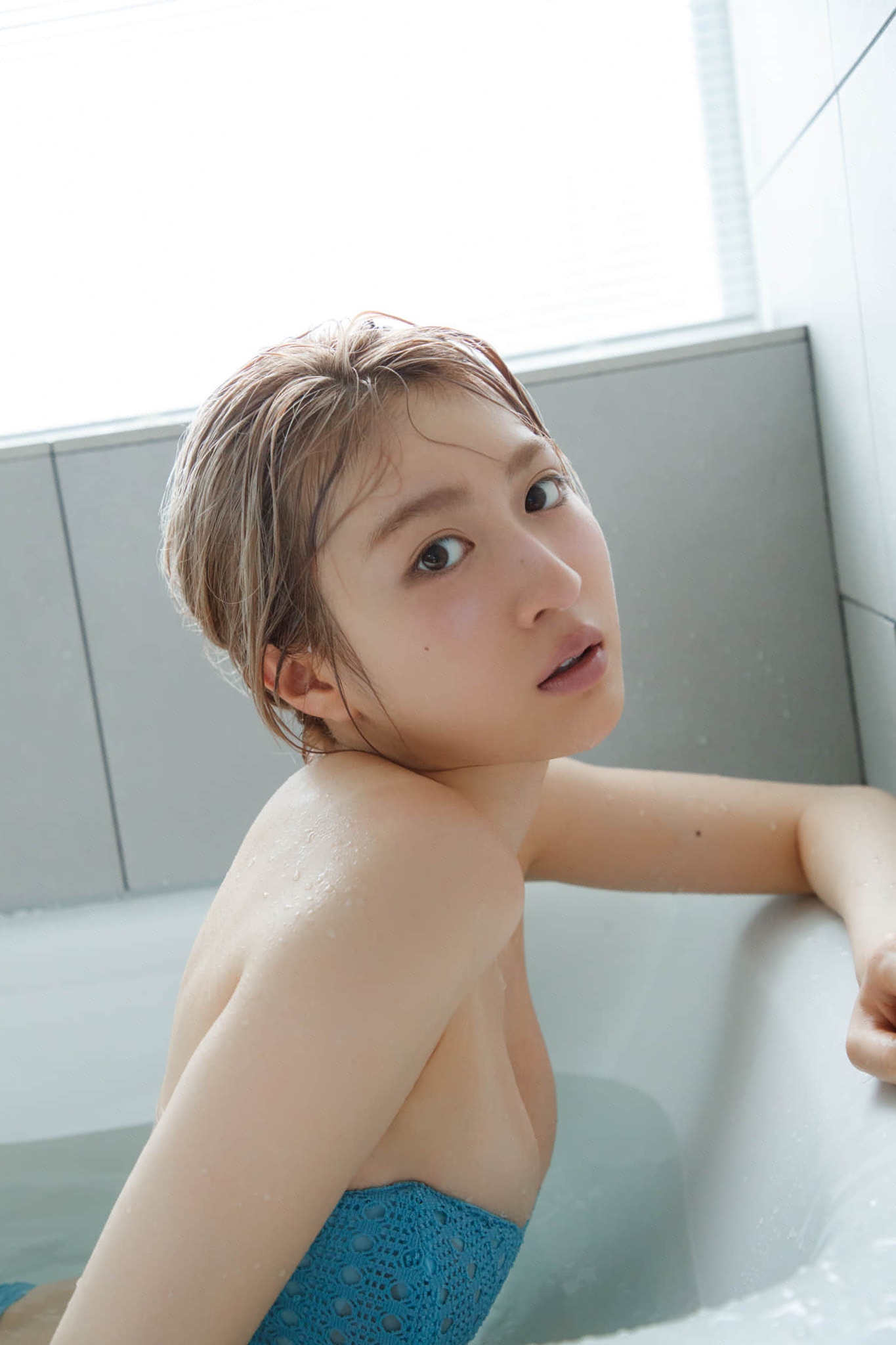 宮部のぞみ NO.001「解放！誘惑の脚線美」 56