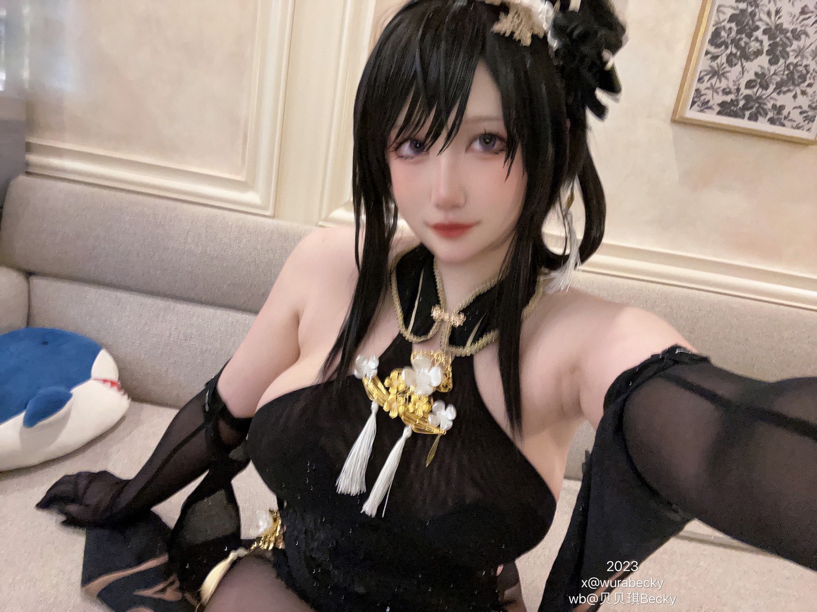 贝贝琪 Becky 镇海 Cosplay 写真集｜角色主题高清摄影（24P｜159MB）插图1
