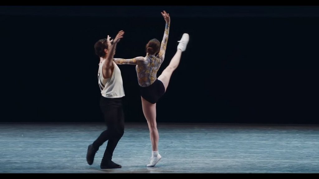 [Image: vysif3s4al60.jpg]