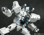 GT-10-A-T-Beast-Ultra-Magnus-03