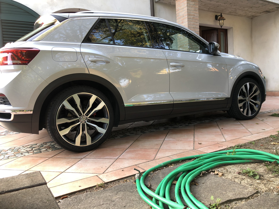 5A534CD9-7E64-4417-80A1-55633CFE2A55