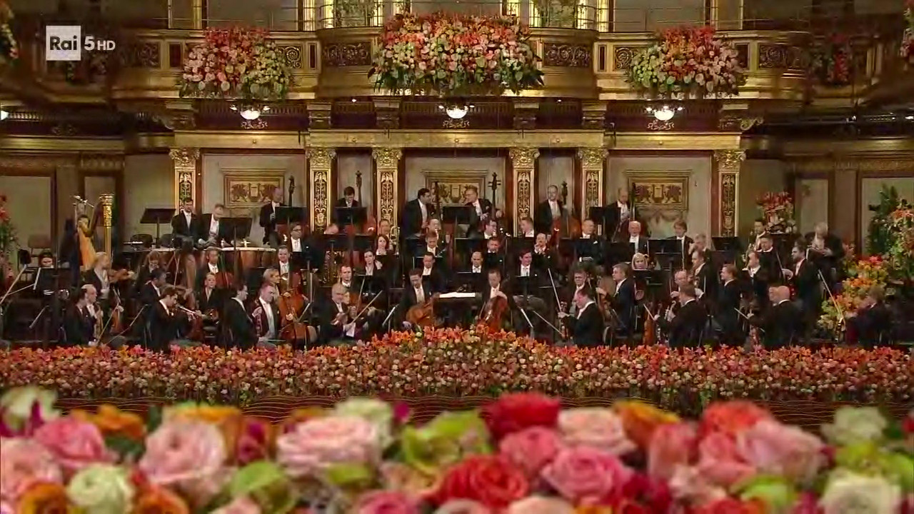 Rai 2 HD e Rai 5 HD confronto (16)