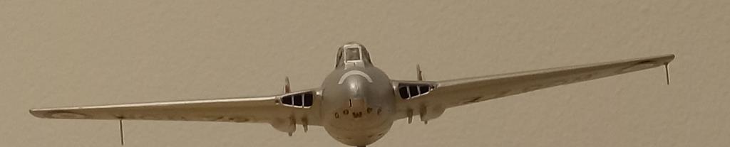 Calling this one done: 1:72 De Havilland Vampire T.11