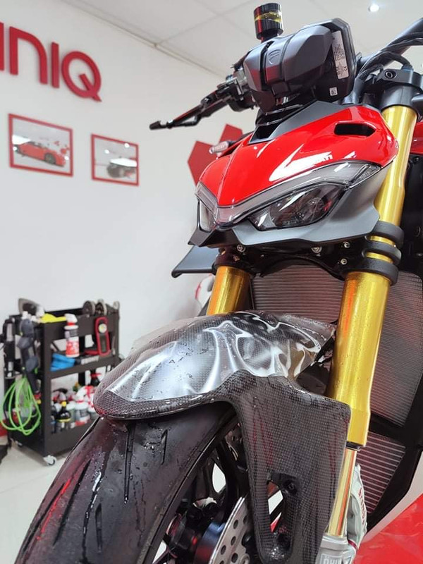 D41662C3-E086-40D1-B5EC-CC029B9AFFB5