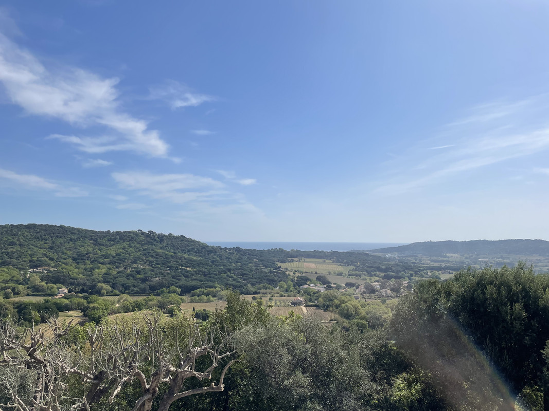 349C5DA1-3192-416C-B84A-9C899251E1AF