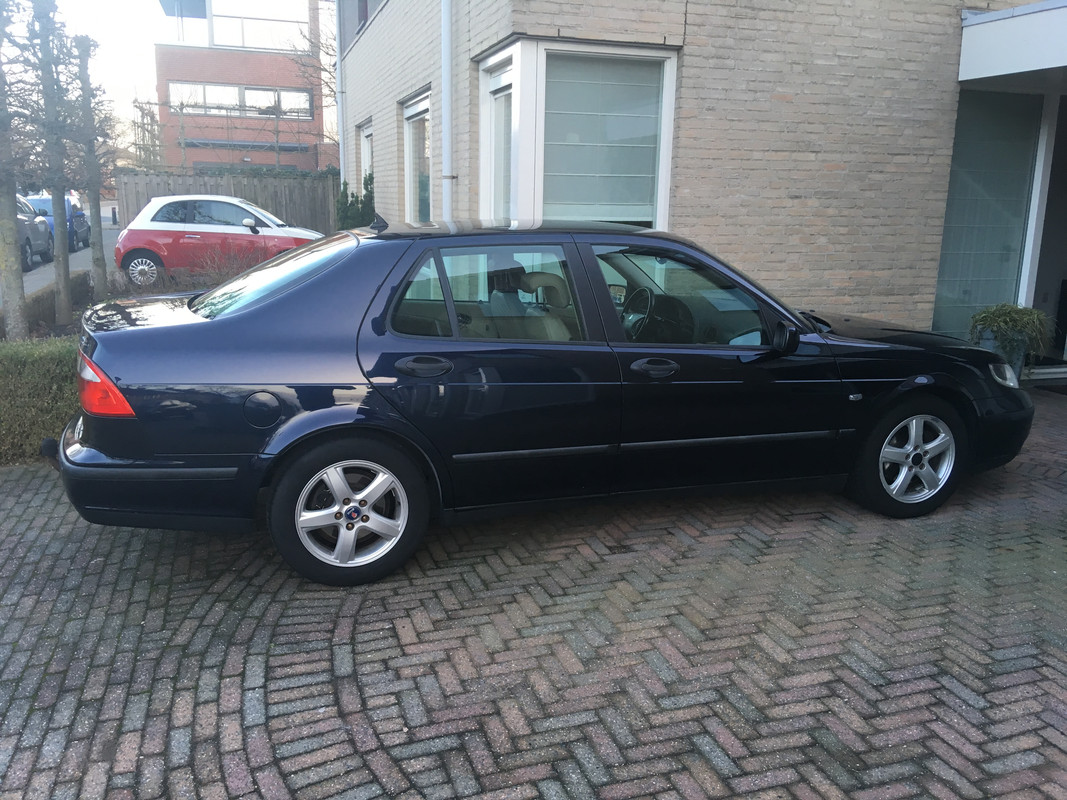 BC042F8E-BC3E-45FB-8BDE-A5F2E8016A17