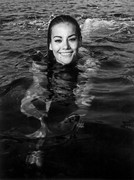 claudine-auger-mb32