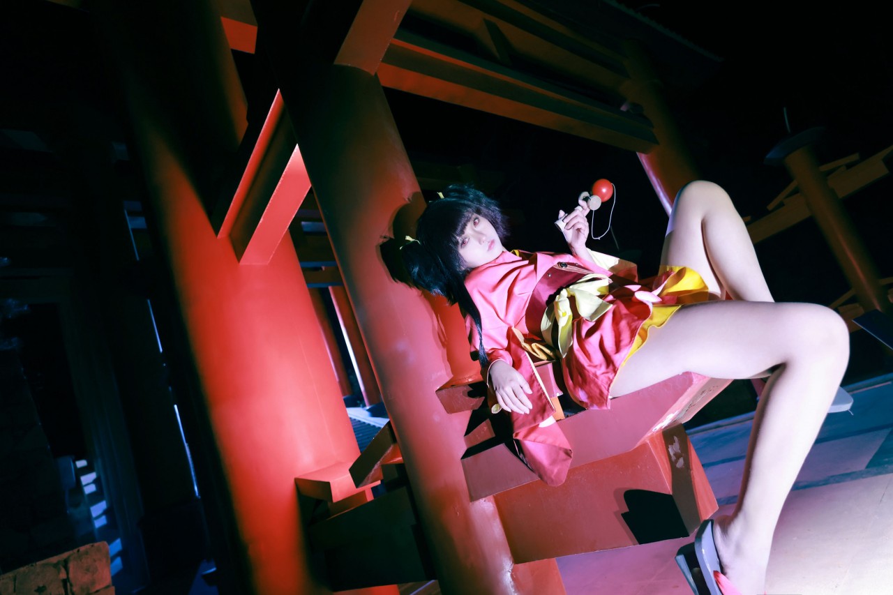 g44不会受伤《甲铁城的卡巴内瑞 无名》写真照，和服小姐姐的治愈系夜拍插图4