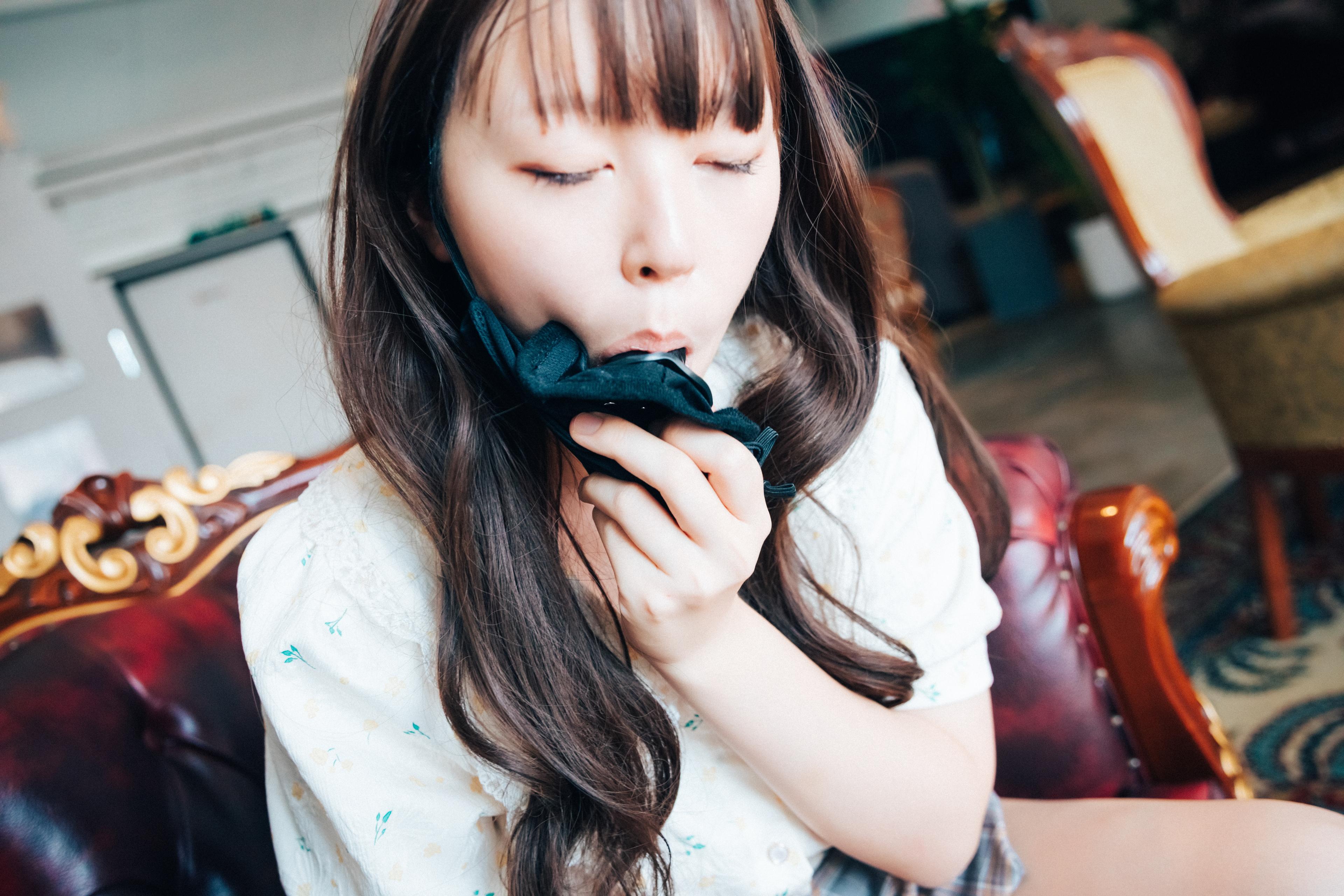 Mozzi (모찌) NO.017 [LOOZY] Pee dog play 79