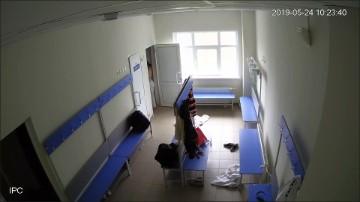 [Image: Voyeur23385120633.jpg]
