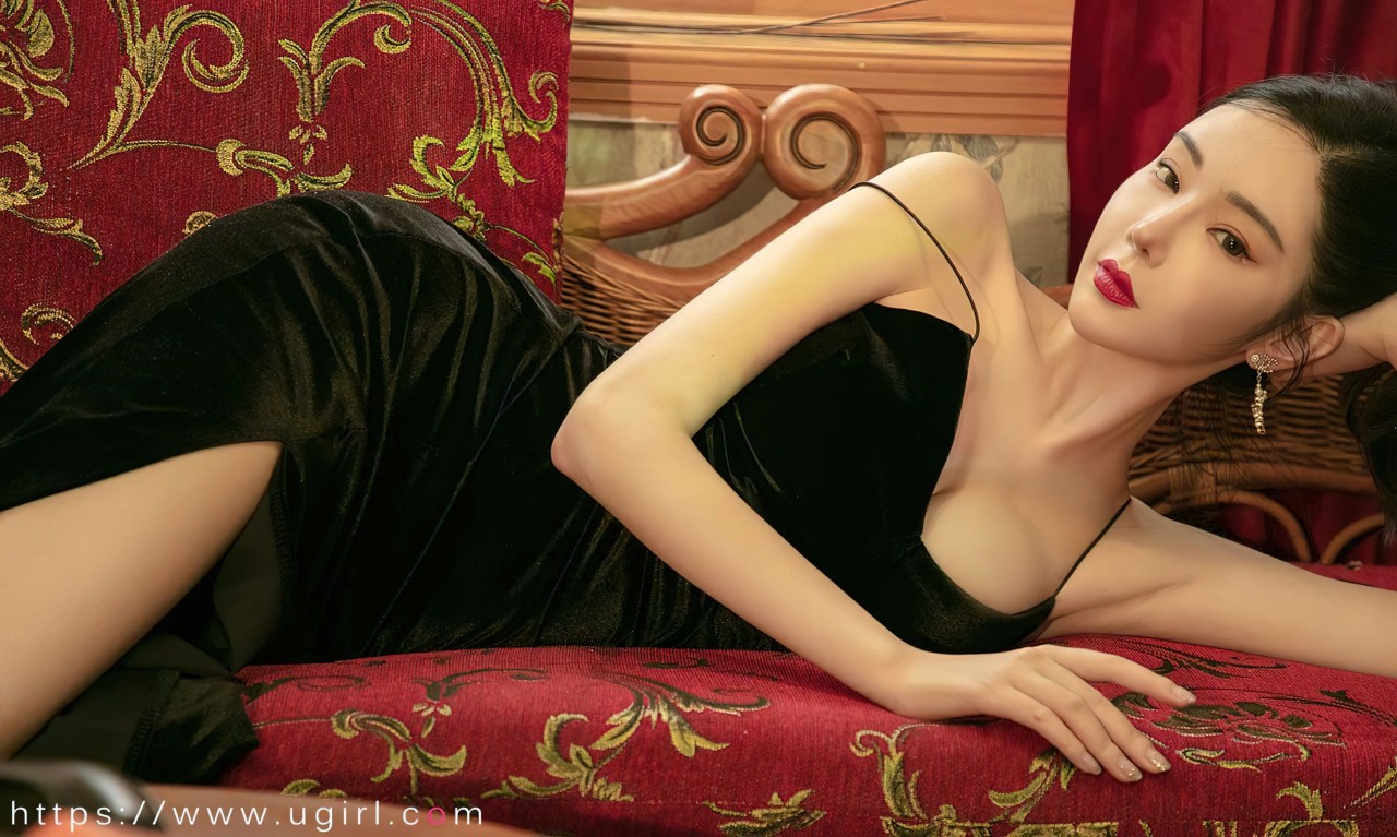 萌 琪 琪《黑色吊带裙》写真，性感、优雅气质插图8