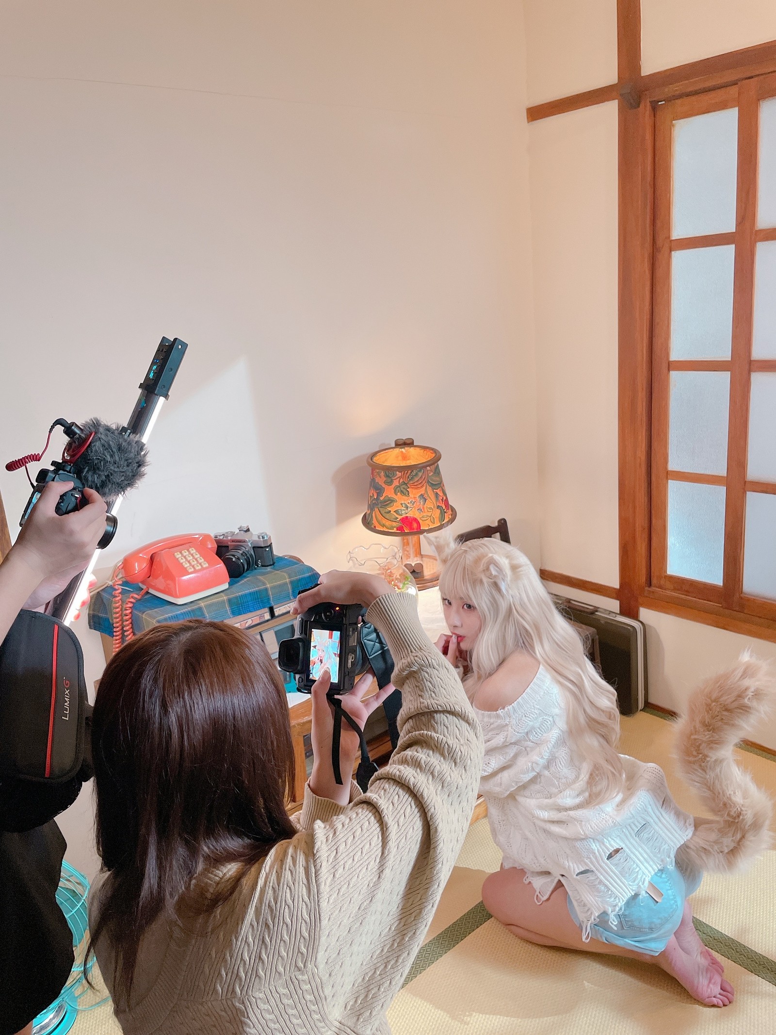 泥泥汝 猫女 主题 Cosplay 写真＋视频合集｜高质量图集（372P｜12V｜1.09GB）插图2