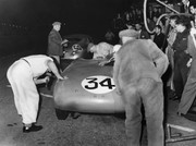24 HEURES DU MANS YEAR BY YEAR PART ONE 1923-1969 - Page 28 52lm34-T15-S-Jean-Behra-Robert-Manzon-9