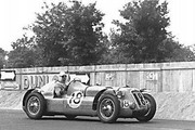 24 HEURES DU MANS YEAR BY YEAR PART ONE 1923-1969 - Page 19 39lm18-Delahaye135-S-MContet-RBrunet-1