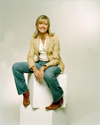 Olivia-Newton-Johnon-mb91
