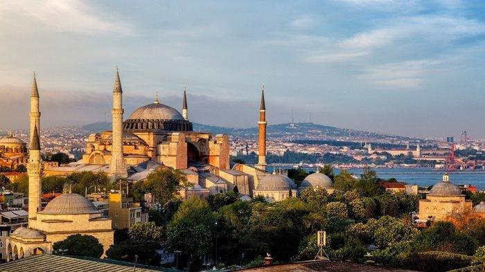Penampakan Hagia Sophia.