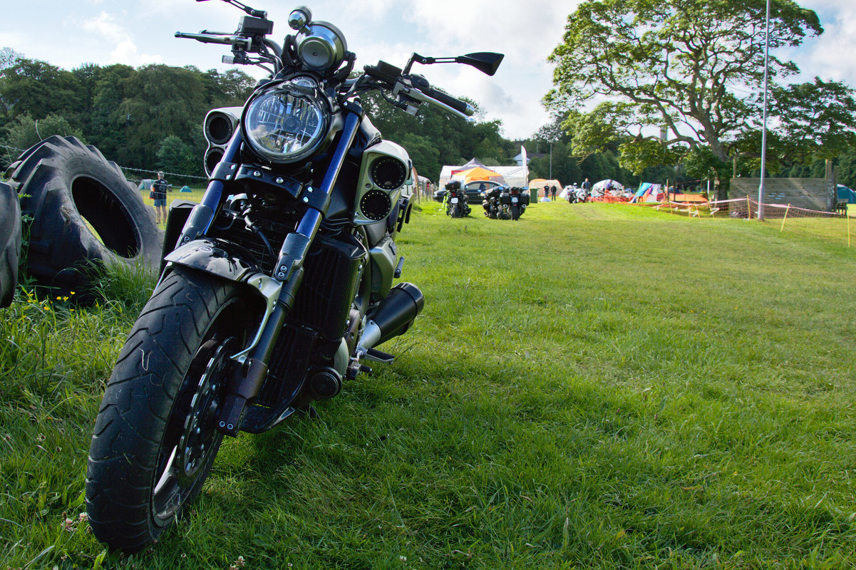 Vmax Tour 2019 au TT à l'île de Man R-DSD0412