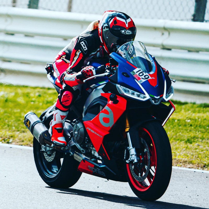 B4572811-1A7A-42F4-8EAD-74CB034C845B