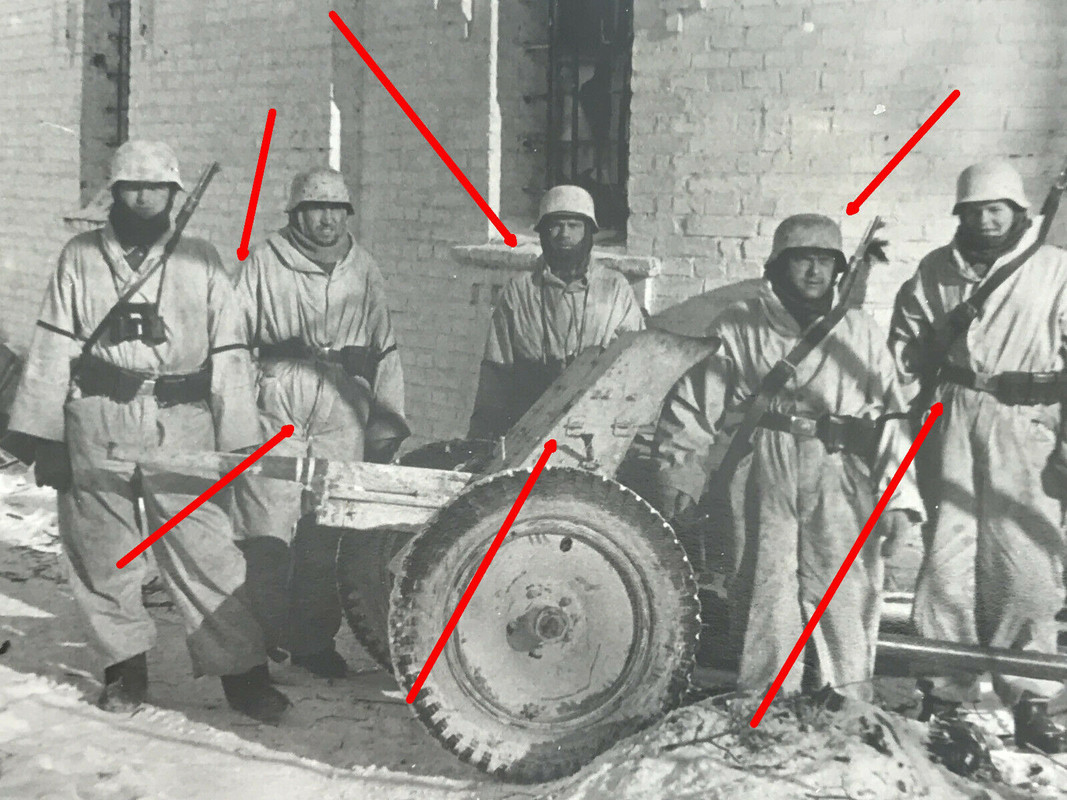 Foto, Panzerjäger mit 3,7cm PAK in Wintertarn, Camo, Schneeanzug, Fernglas1