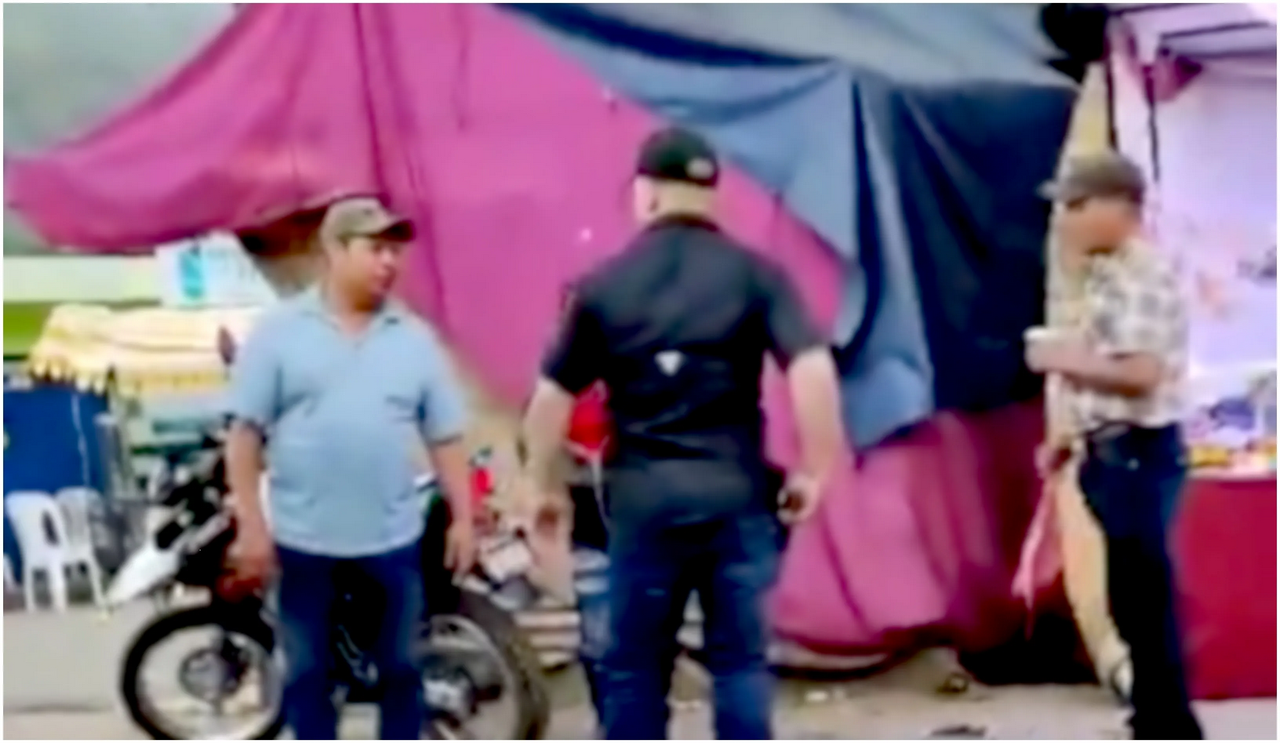 Sujeto golpea a mujeres y luego dispara a un hombre que intentó defenderlas