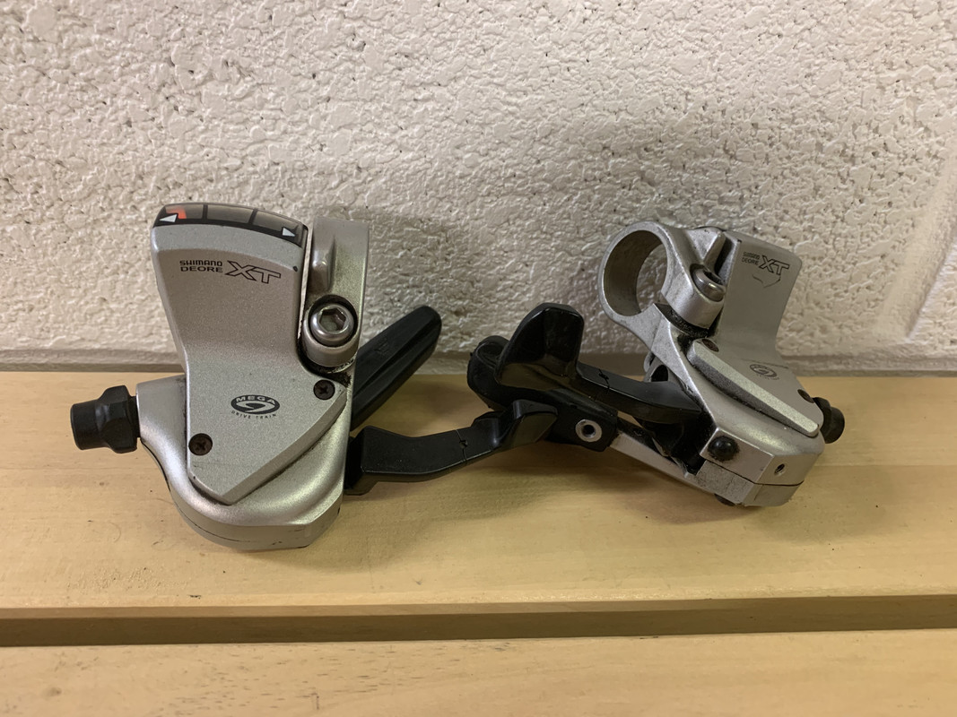 FA060E9F-D3AE-4F83-9BCB-994ECCCE04D0