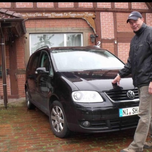 0FE22B81-C856-4421-9416-6C2F0F1E7447